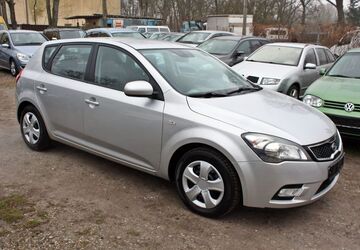 Kia ceed / Ceed 130.800 km 4.999 &euro; Berlin 13057