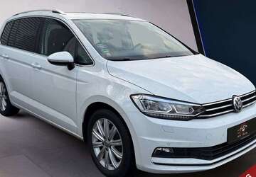 VW Touran 141.000 km 16.999 &euro; Berlin 12439