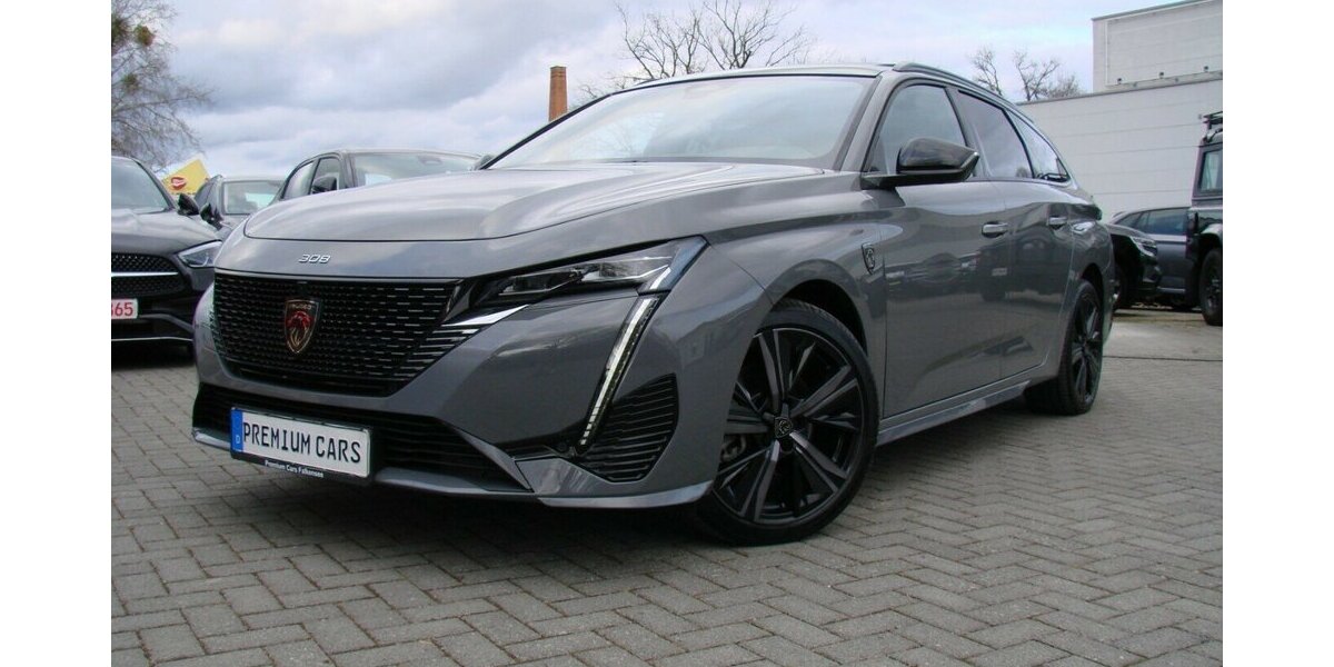 Peugeot 308 1.5 BlueHDi GT Premium ACC LED AHK Pano Focal 14.551 km 27.980 &euro; Falkensee 14612