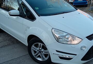 Ford S-Max 205.000 km 5.990 &euro; Berlin - Schöneberg 10781