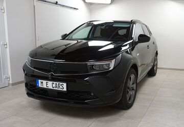Opel Grandland (X) 13.400 km 24.500 &euro; Falkensee 14612