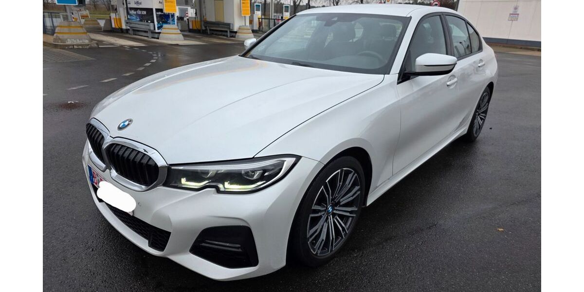 BMW 320 219.912 km 18.499 &euro; Mittenwalde 15749