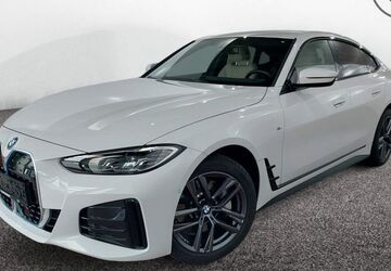 BMW i4 16.500 km 40.950 &euro; Teltow 14513