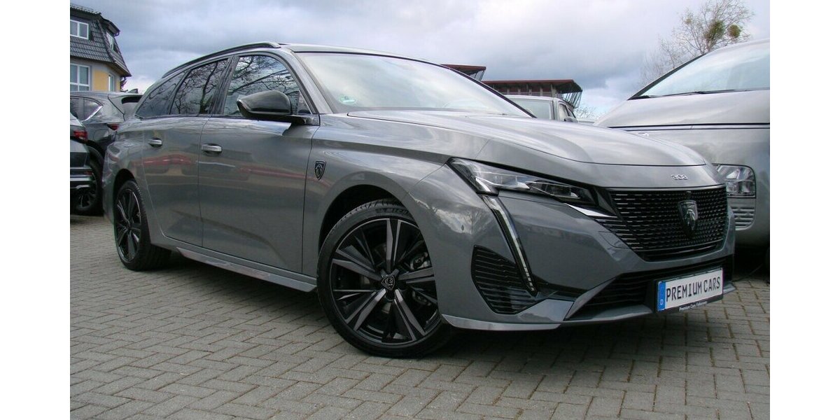 Peugeot 308 1.5 BlueHDi GT Premium ACC LED AHK Pano Focal 14.551 km 27.980 &euro; Falkensee 14612