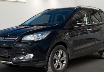 Ford Kuga 125.234 km 9.799 &euro; Berlin 12681