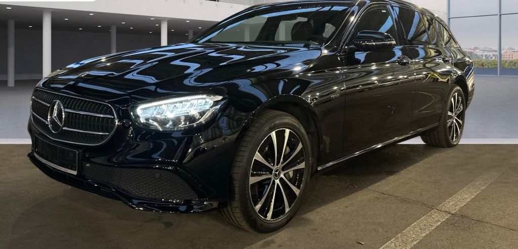 Mercedes-Benz E 300 155.300 km 21.900 &euro; Berlin 12043