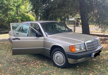 Mercedes-Benz 190 223.000 km 5.000 &euro; Mittenwalde 15749