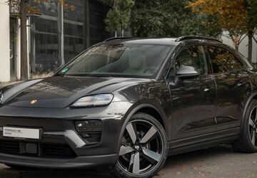 Porsche Macan 3.500 km 99.758 &euro; Berlin 10587