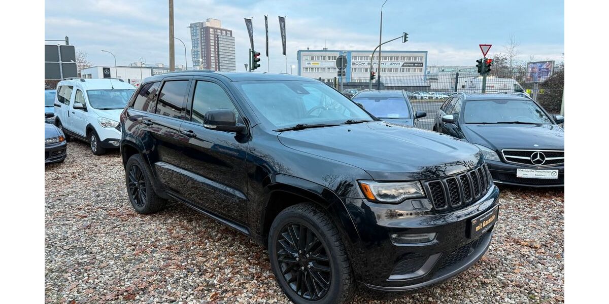 Jeep Grand Cherokee 80.048 km 35.999 &euro; Potsdam 14480