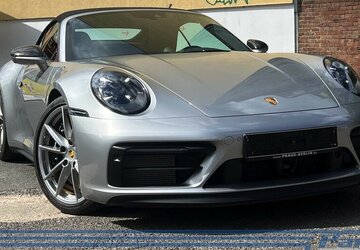 Porsche 911 Carrera 4 GTS Cabriolet*Night*Chromo*Sthzg* 1.750 km 172.890 &euro; Berlin 13187