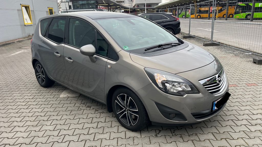Opel Meriva 160.000 km 4.600 &euro; Berlin 13516