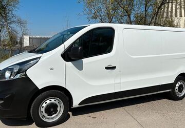 Opel Vivaro 170.000 km 11.900 &euro; Berlin 13597