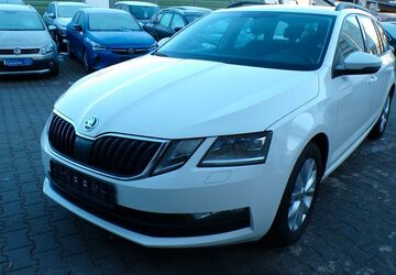 Skoda Octavia 307.000 km 8.950 &euro; Berlin 12347