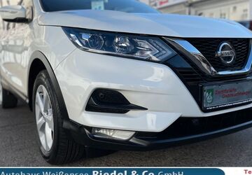 Nissan Qashqai 47.300 km 18.990 &euro; Berlin 13088