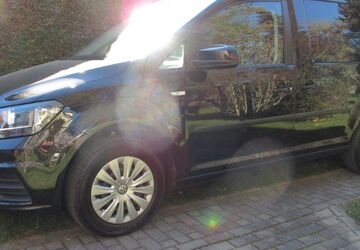 VW Caddy 129.999 km 17.450 &euro; Berlin 13053