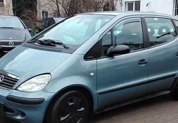 Mercedes-Benz A 160 187.300 km 2.350 &euro; Berlin 13409