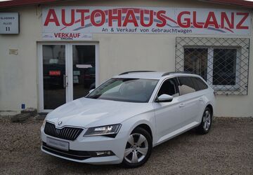 Skoda Superb 114.000 km 16.999 &euro; Schönefeld 12529