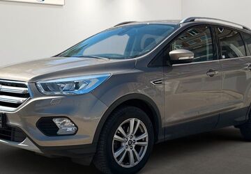 Ford Kuga 117.144 km 8.499 &euro; Berlin 12681