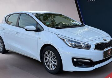 Kia ceed / Ceed 132.000 km 7.999 &euro; Berlin 12439