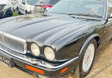 Jaguar Daimler 194.000 km 17.950 &euro; Berlin 13088