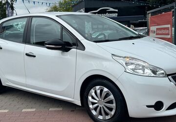 Peugeot 208 94.872 km 4.990 &euro; BERLIN 13127