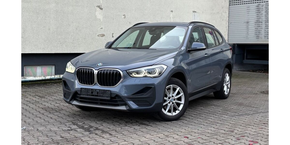 BMW X1 157.000 km 13.999 &euro; Berlin 12057