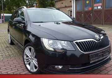 Skoda Superb 143.241 km 14.740 &euro; Potsdam-Drewitz 14480