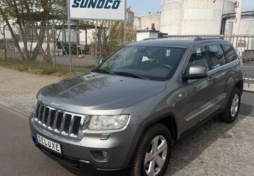 Jeep Grand Cherokee 193.520 km 4.490 &euro; Berlin 13597