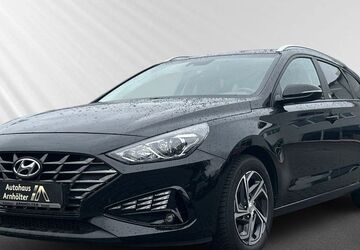 Hyundai i30 52.121 km 15.980 &euro; Berlin 13581