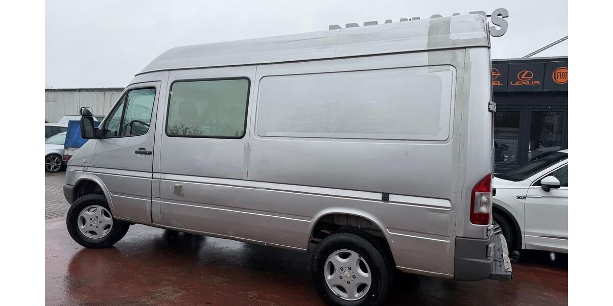 Mercedes-Benz Sprinter 265.000 km 7.990 &euro; Bad Saarow 15526