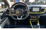 Kia Stonic Spirit 1.0*NAV*SHZ*RFK*BT*TotW*LED* 75.000 km 12.990 &euro; Berlin 13187