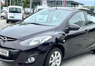 Mazda 2 27.400 km 10.490 &euro; Berlin 13581