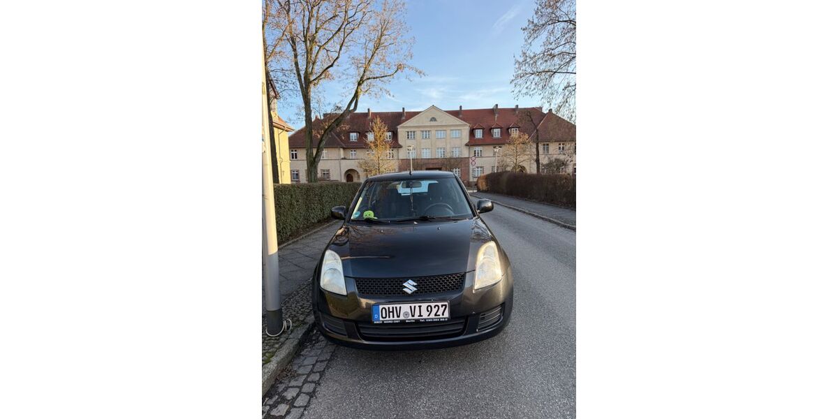 Suzuki Swift 139.371 km 4.700 &euro; Hennigsdorf 16761