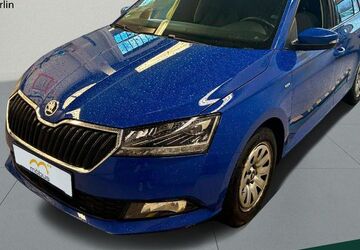 Skoda Fabia 41.991 km 14.975 &euro; Berlin 13088