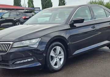 Skoda Superb 119.500 km 15.990 &euro; Berlin 15831