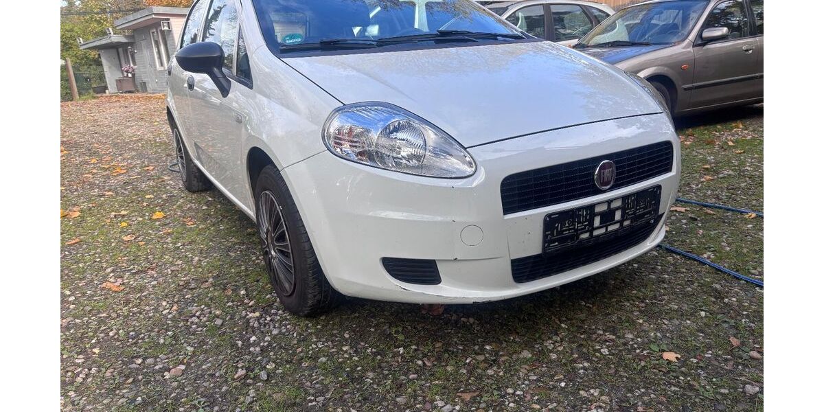 Fiat Punto 98.654 km 4.200 &euro; Berlin 14167