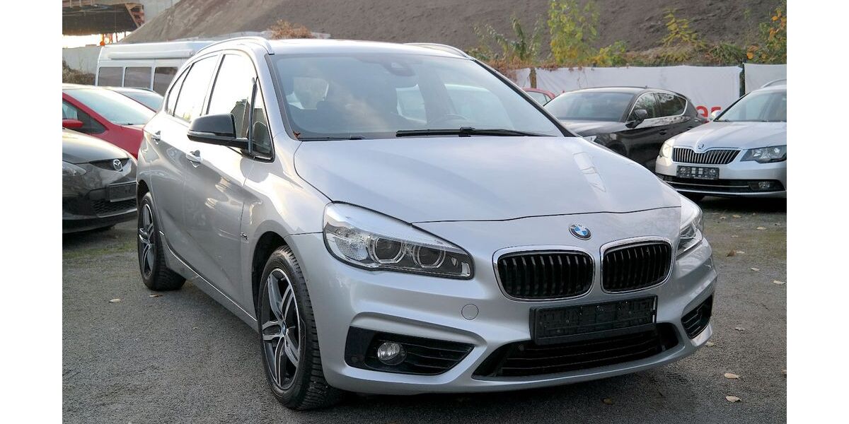 BMW 218 106.000 km 14.600 &euro; Berlin 12683