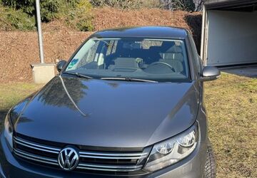VW Tiguan 117.000 km 11.000 &euro; Berlin 13086