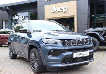 Jeep Compass 51.450 km 23.990 &euro; Potsdam 14482