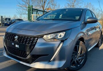 Peugeot 208 158.000 km 9.700 &euro; MIttenwalde 15749