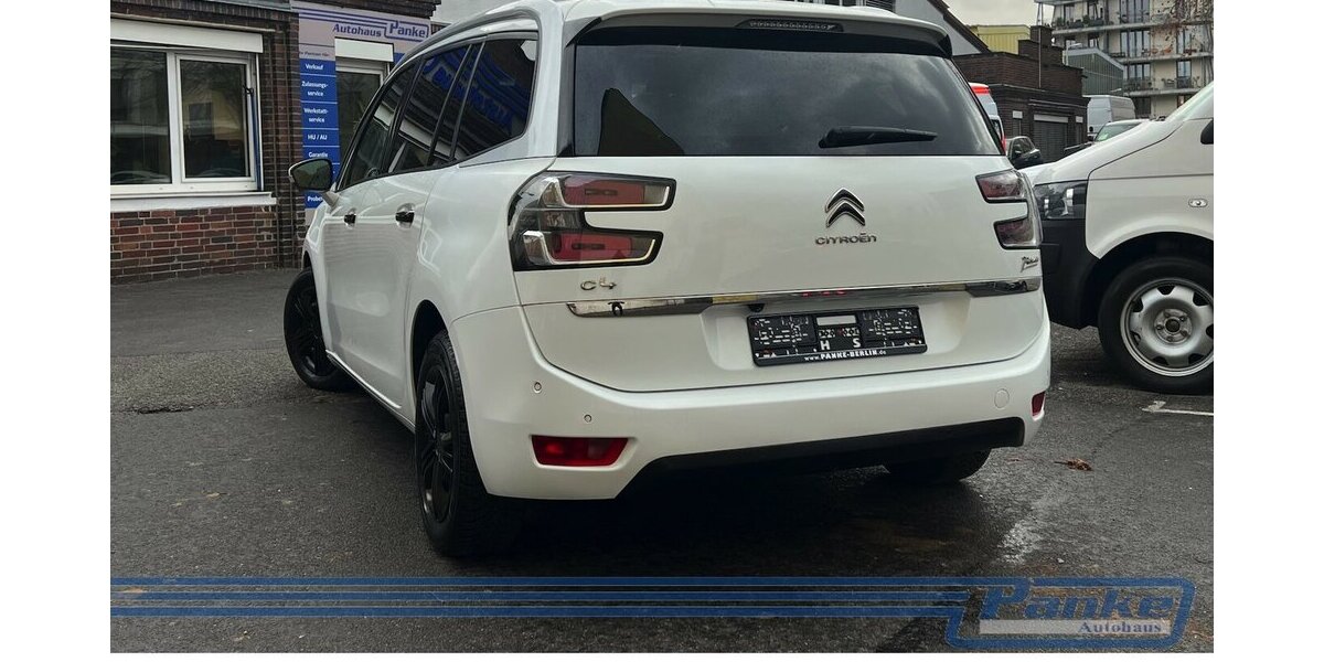 Citroen Grand C4 Space Tourer Shin*F+R-Cam*Car-P*Massage 124.980 km 8.990 &euro; Berlin 13187