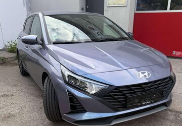 Hyundai i20 30.143 km 13.800 &euro; Berlin 13156