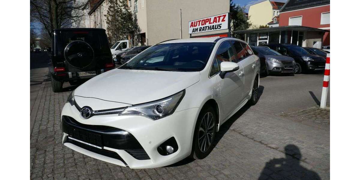Toyota Avensis 89.270 km 16.950 &euro; Berlin 12105