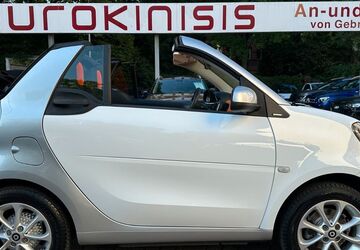 Smart ForTwo 30.000 km 15.777 &euro; Berlin 10787
