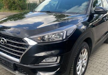 Hyundai TUCSON 82.200 km 16.990 &euro; Berlin 12057