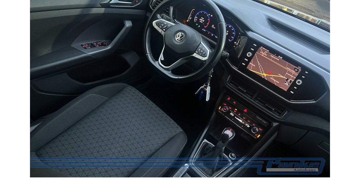 VW T-Cross 1.0 TSI R-Line DSG OPF*ACC*NAV*RFK*LED* 81.393 km 17.890 &euro; Berlin 13187