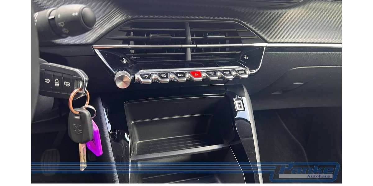 Peugeot 208 1.2 Active Pack 75*SHZ*PDC*LED*Tempo* 63.287 km 11.480 &euro; Berlin 13187