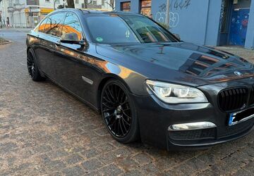 BMW 730 269.000 km 14.999 &euro; Berlin 12051