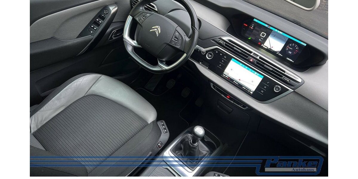Citroen Grand C4 Space Tourer Shin*F+R-Cam*Car-P*Massage 124.980 km 8.990 &euro; Berlin 13187