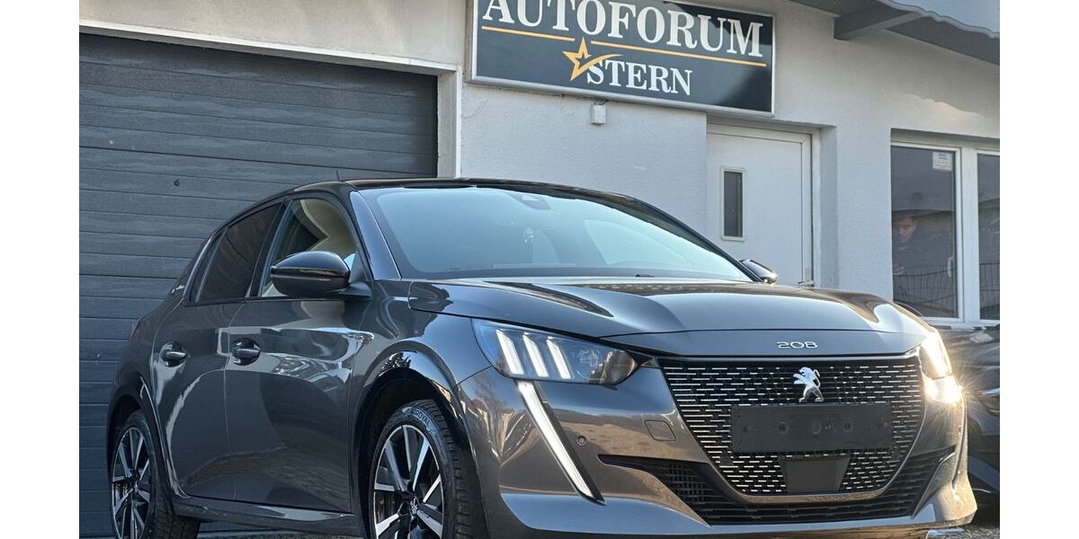 Peugeot 208 84.000 km 13.990 &euro; Berlin 12353